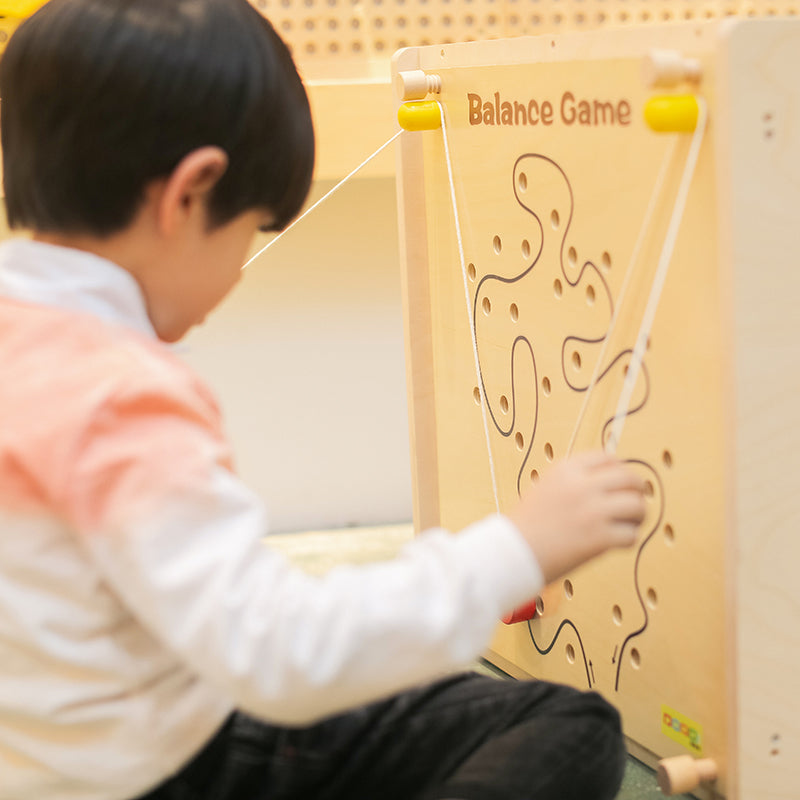 Equilibrio Rope Balancing Challenge
