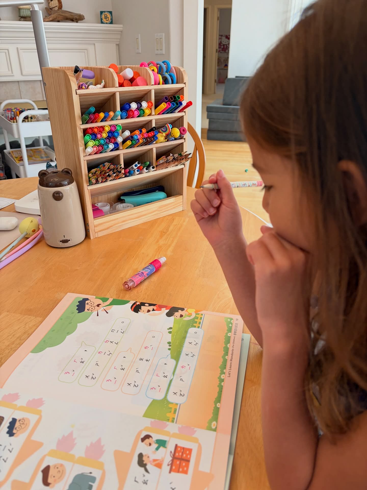 (NEW) Crayon & Marker Organizer - Varnished solidwood