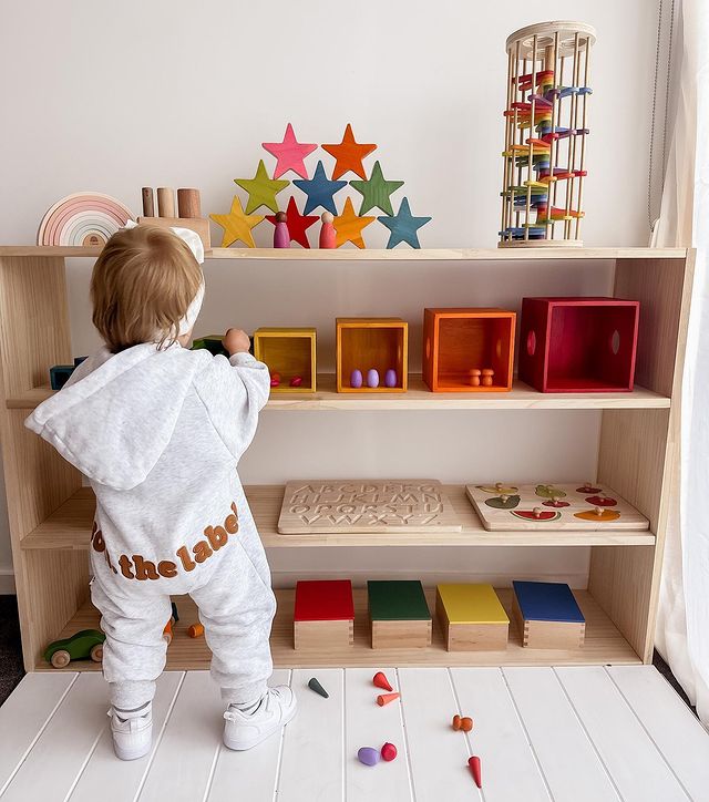 Unlocking Independence and Learning: The Power of a Montessori Shelf for Kids