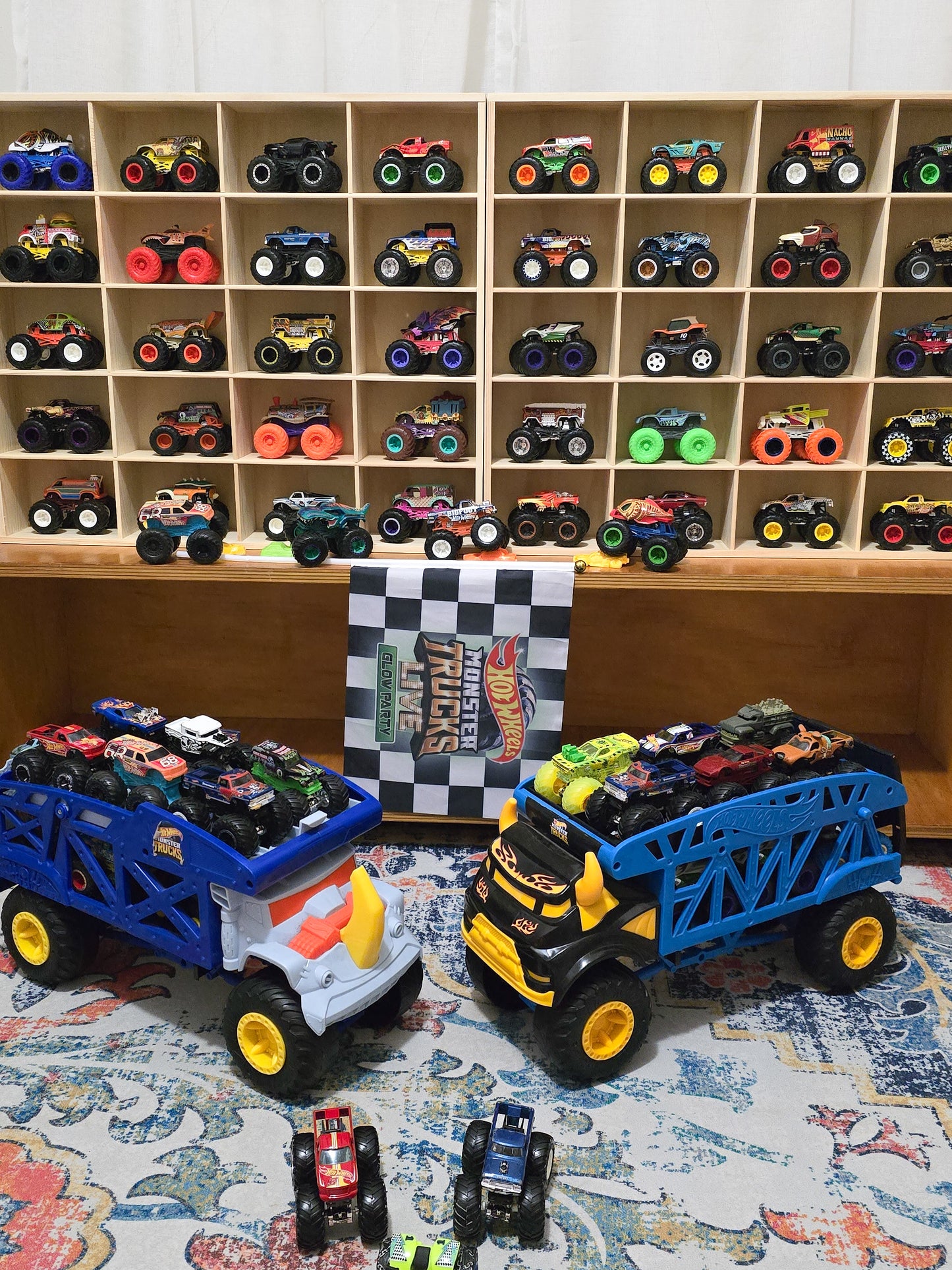 Monster Truck & Thomas & Friends Display and Storage Unit- SolidPine