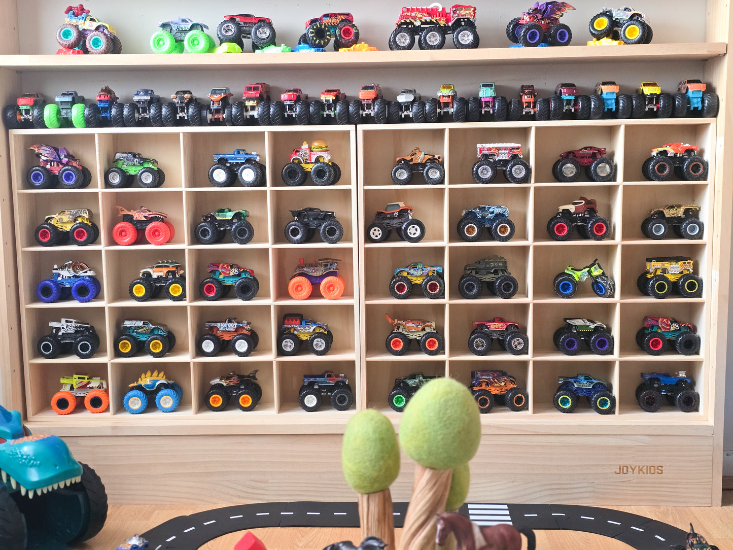 Monster Truck & Thomas & Friends Display and Storage Unit- SolidPine
