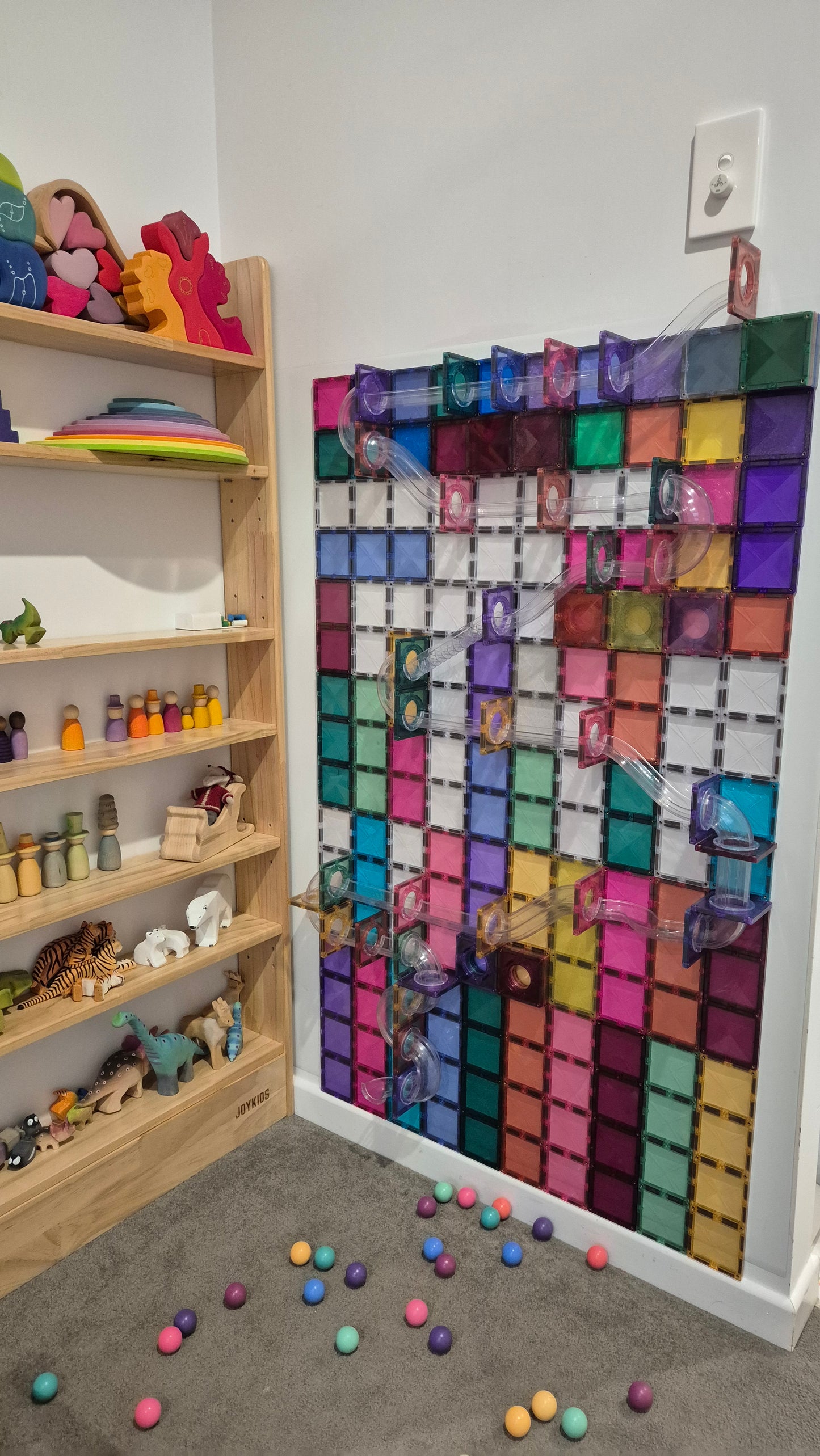 Dual Magnetic Dynamic Wall Decal 120cm