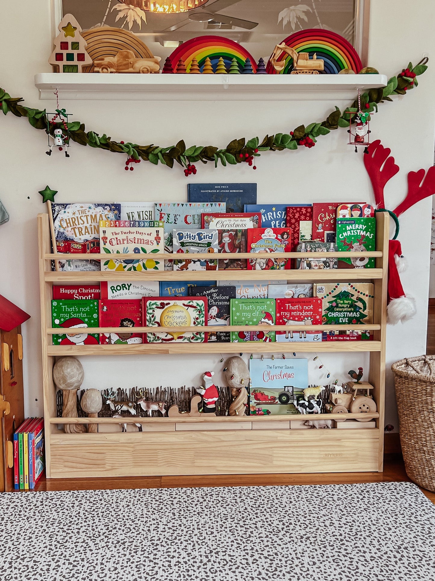 3 Tier Front Facing Bookshelf - Varnished SolidWood - JoyKids