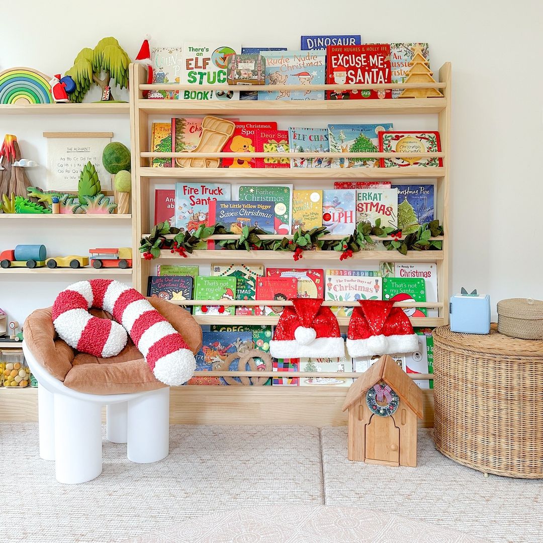 5 Tier Front Facing Bookshelf (Version 2) - Varnished SolidWood - JoyKids