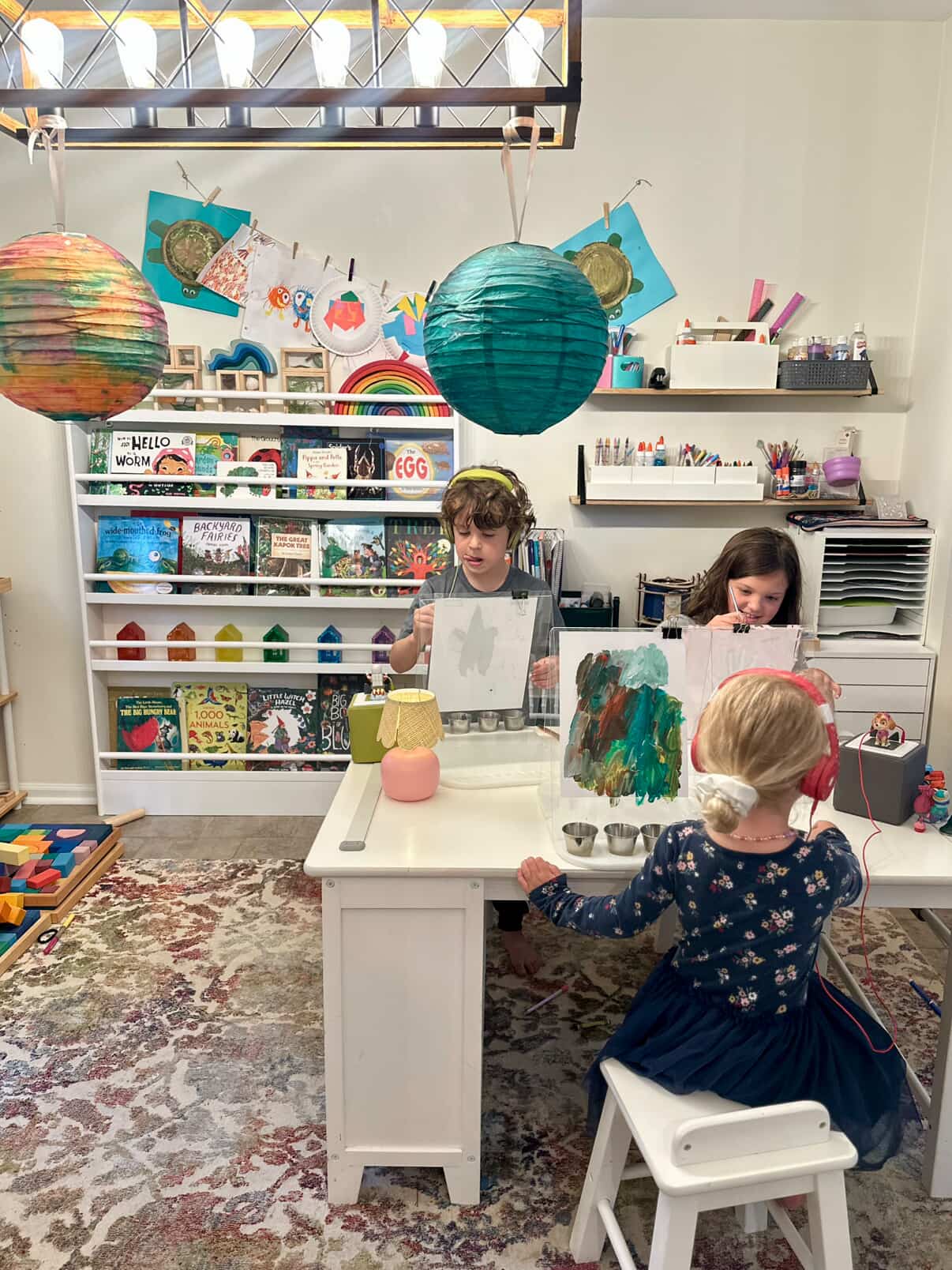 5-Tier White Elegance Display Bookshelf -SolidWood