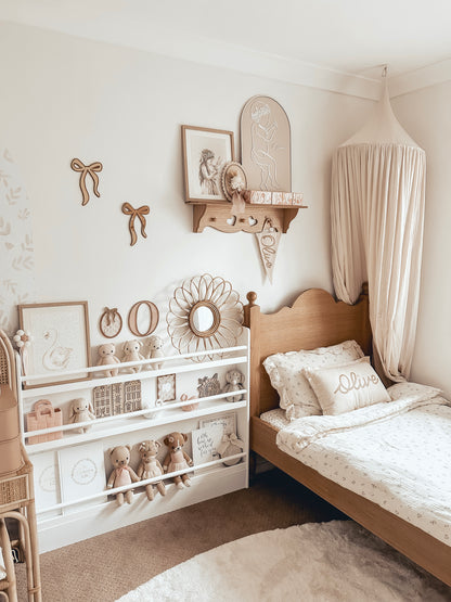 White Elegance 3-Tier Display Bookshelf