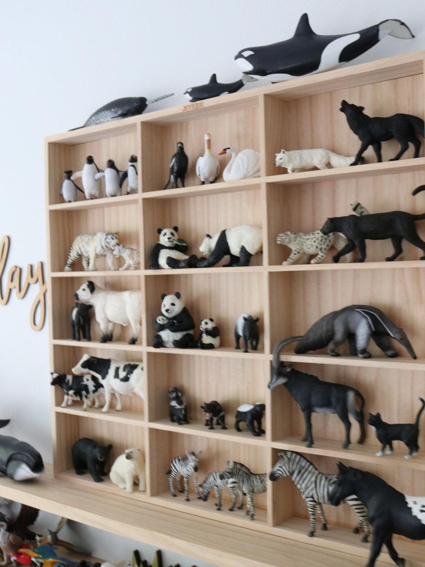 1:32 Collection Display & Storage Unit - JoyKids