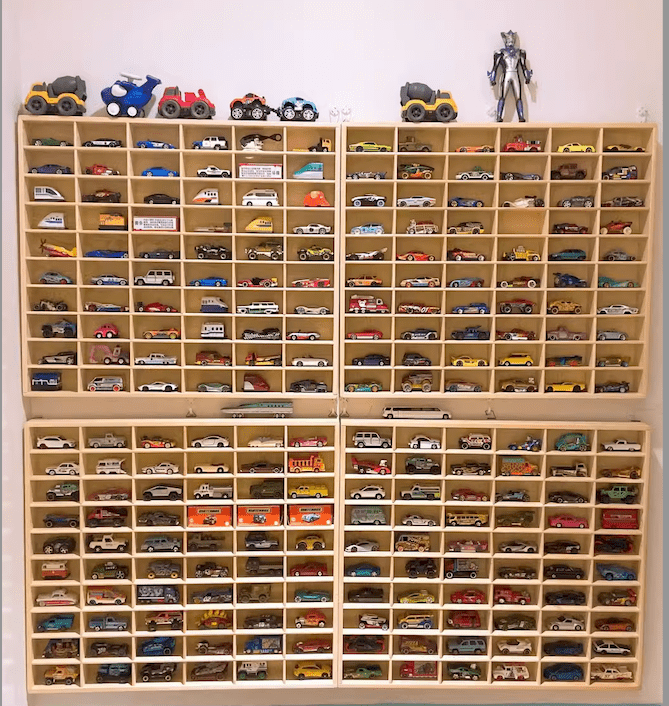 Wooden Diecast Display Rack, 60 Slots, 1:64 — JCAR 60